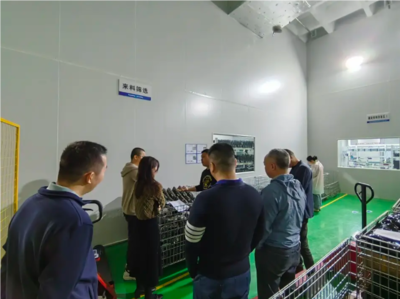 橙柚青攜手客戶共探雨翔再制造工廠，深化技術進出口合作共謀發展